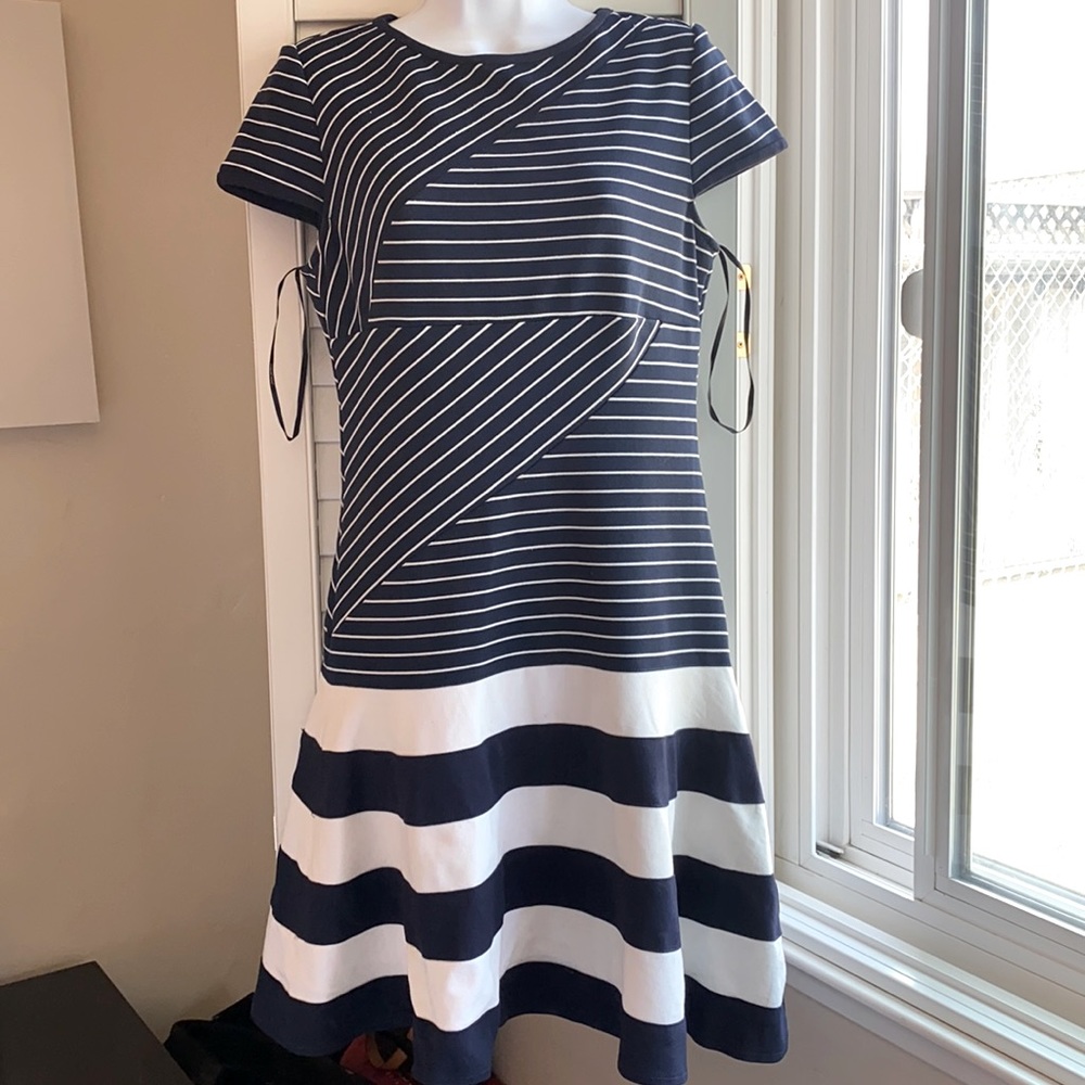 Julia Jordan striped A Line dress - size 6
